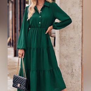 Elegant Green swing Maxi Dress w/side pockets and gathered shoulders.
